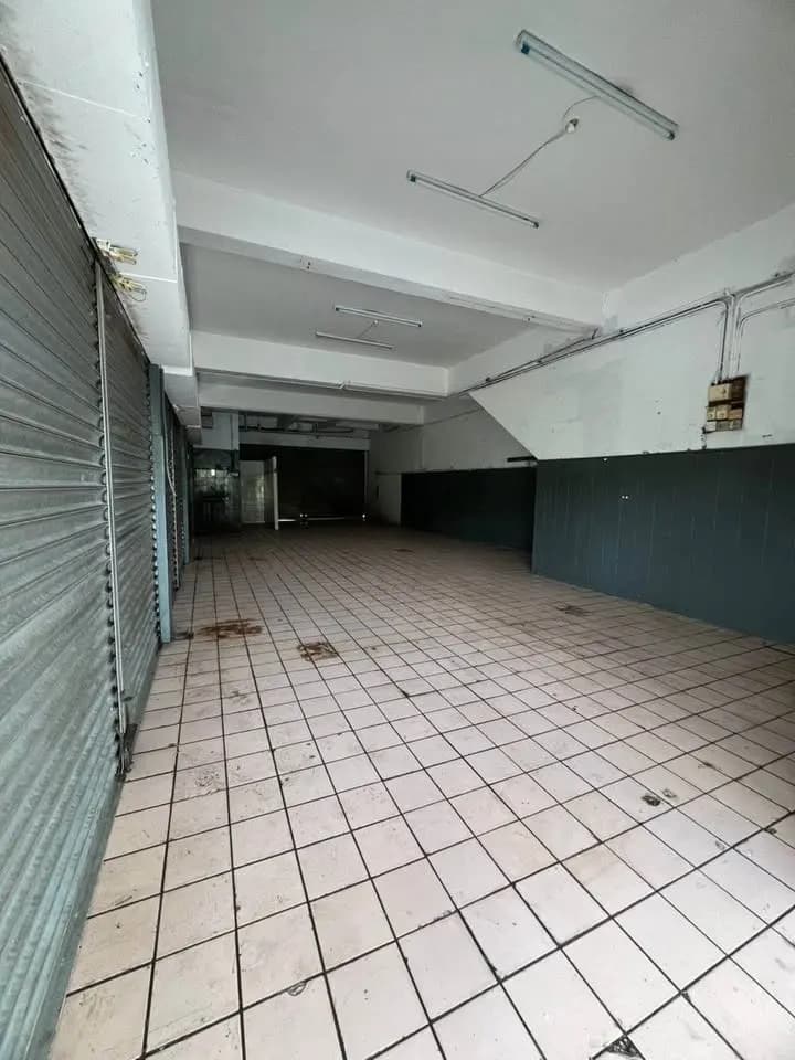 Shop for rent in NIT, Faridabad