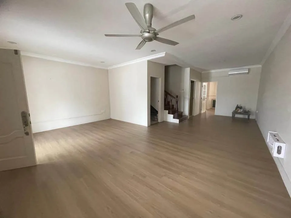 Shop for rent in Sector 45, Faridabad